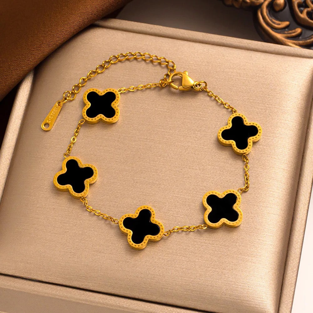 La Bonita 18k Gold Plated Four Leaf Clover Bracelet - Black