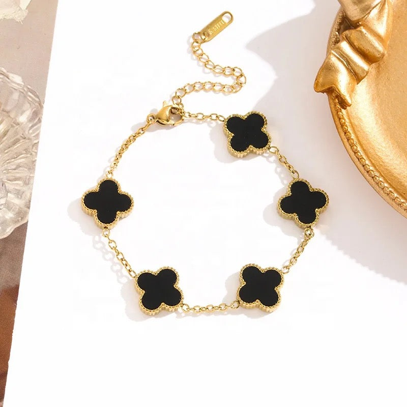 La Bonita 18k Gold Plated Four Leaf Clover Bracelet