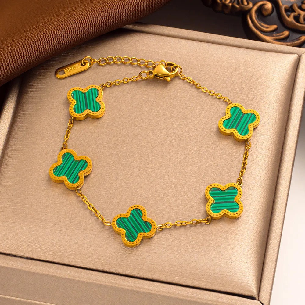 La Bonita 18k Gold Plated Four Leaf Clover Bracelet - Green