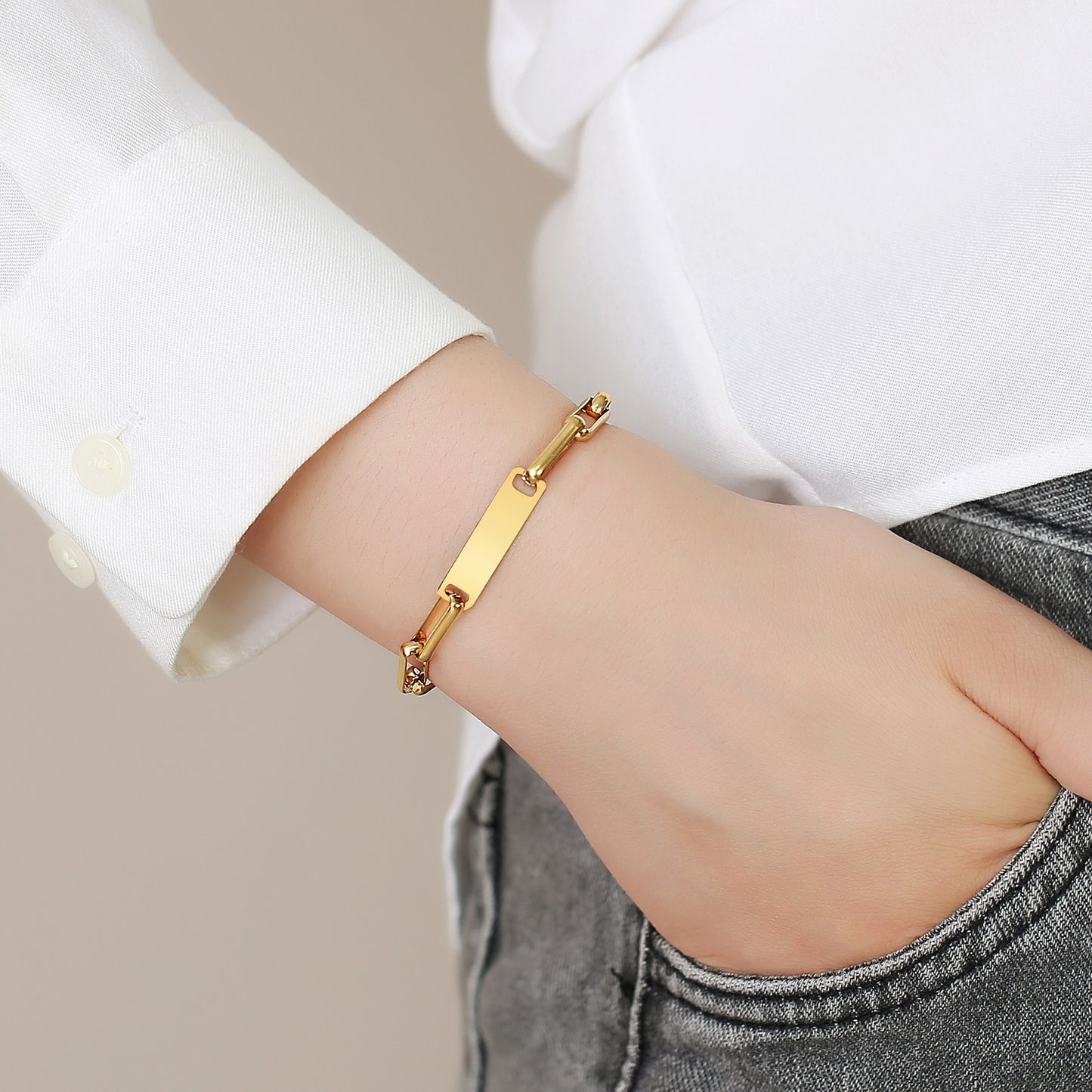 La Bonita Long Link Mixed Chain Bracelet In Gold Plate